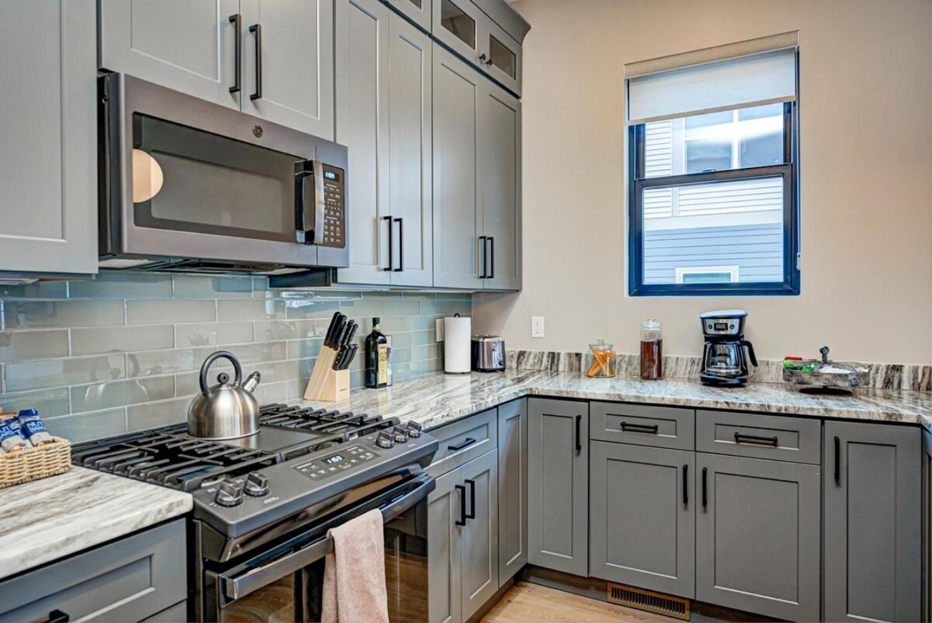 It'S All Good - Two Homes Sleeps 18 Indianapolis Eksteriør billede