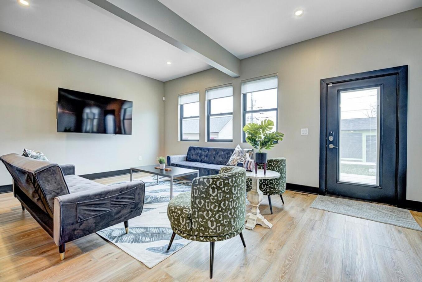 It'S All Good - Two Homes Sleeps 18 Indianapolis Eksteriør billede